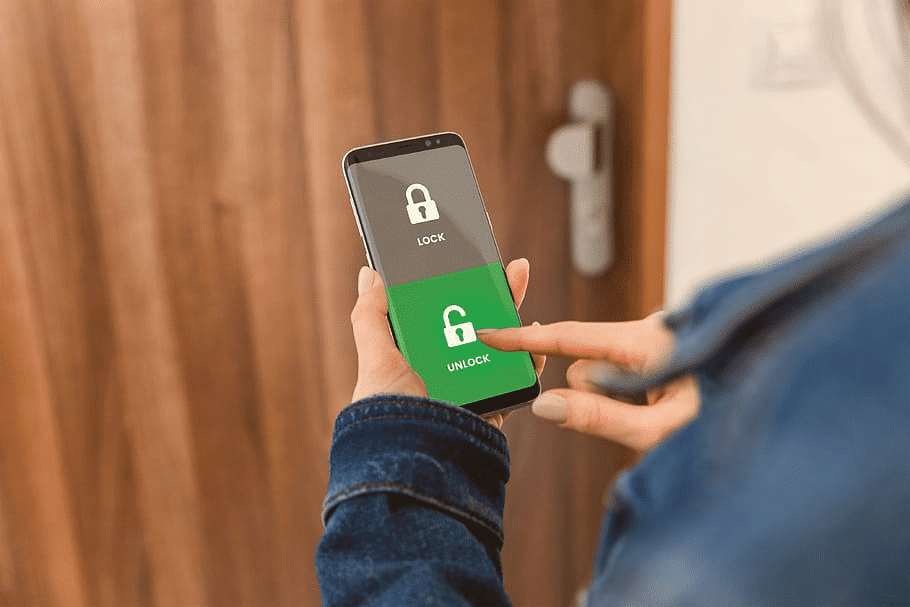 Mantenha seu Android atualizado e travado.