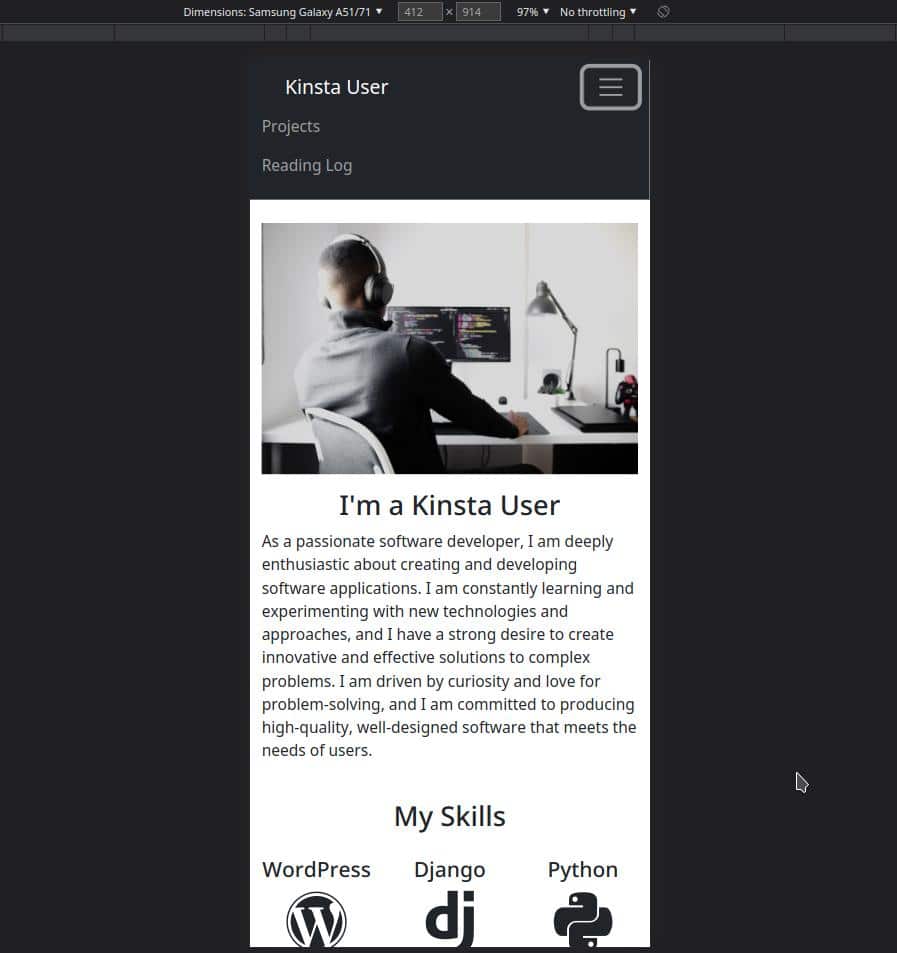 Bootstrap-Seite mit einer Navigationsleiste mit der Marke 