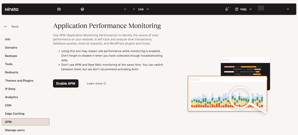 Un panel de control del servicio de alojamiento Kinsta que muestra la sección Monitorización del Rendimiento de las Aplicaciones (APM). Incluye una breve explicación de la función APM, junto con advertencias sobre su uso. El botón 