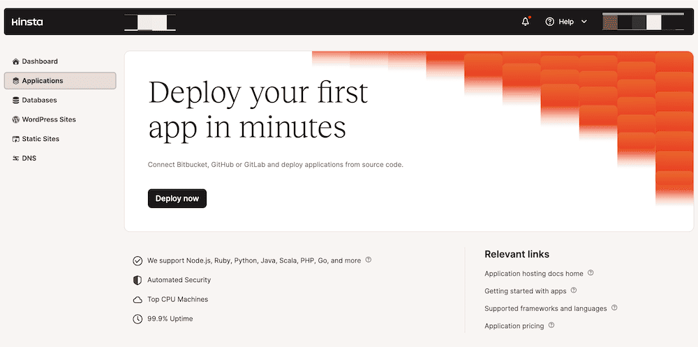 Het Toepassingen scherm binnen het MyKinsta dashboard. Het toont een kop met de tekst 'Deploy your first app in minutes'. Onder de kop staat centraal een knop 'Deploy now'. In de linker zijbalk staan verschillende beheeropties zoals Applicaties, Databases, WordPress Sites, Statische Sites en DNS.